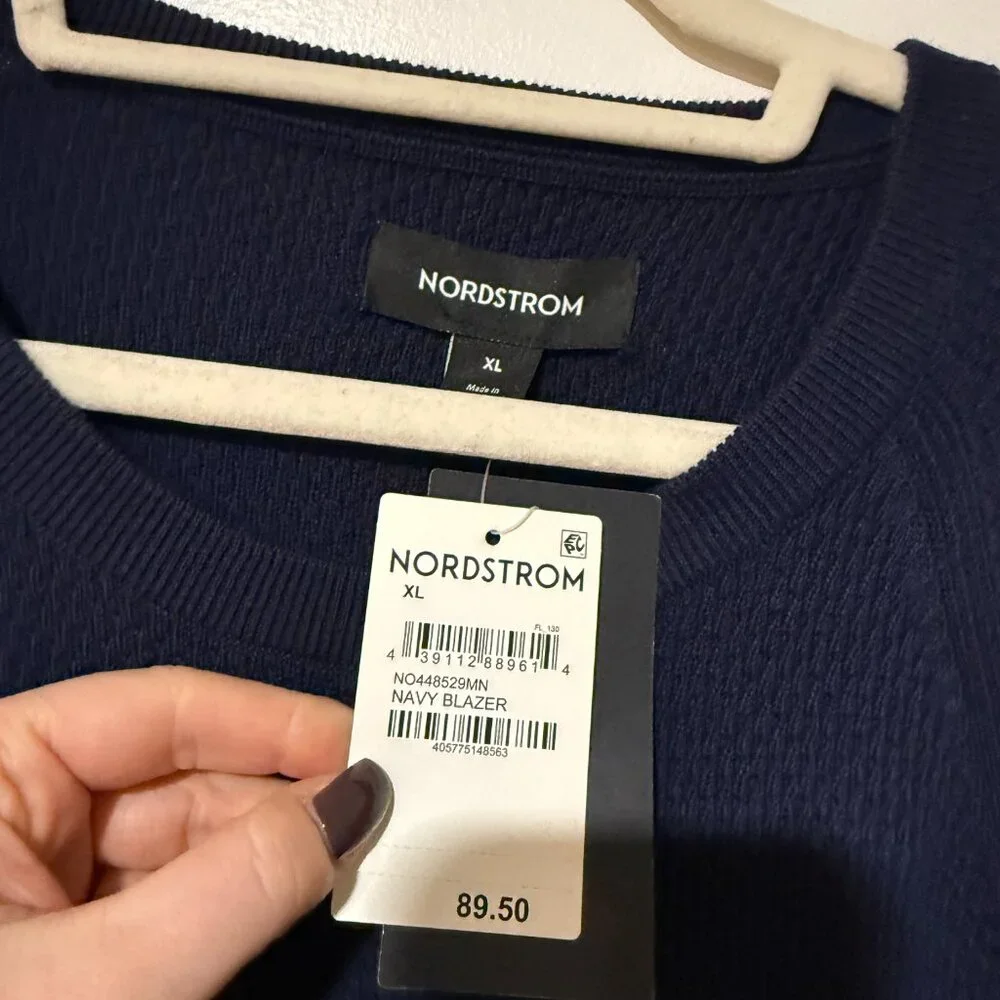 🏷 *NWT* ✨ Nordstrom Navy Textured Crewneck Sweater ✨